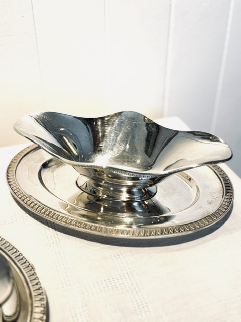 Paire de saucières métal argenté