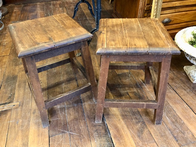 Paire de tabouret en bois