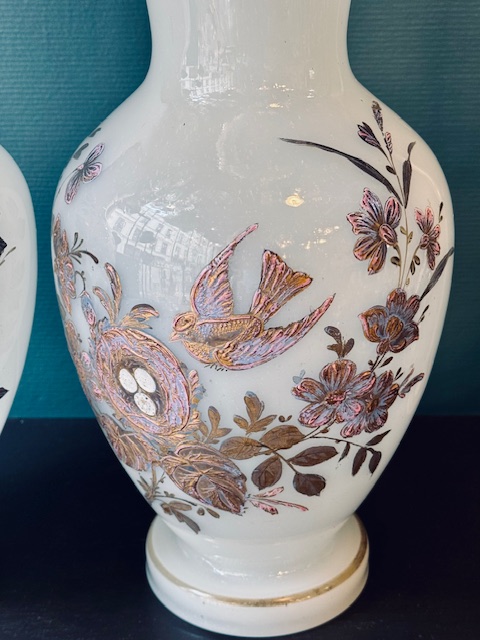 Paire de vase en verre Opalin Napoléon III 