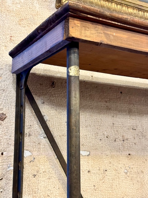 Paire d'étagères th.Scherf 1920