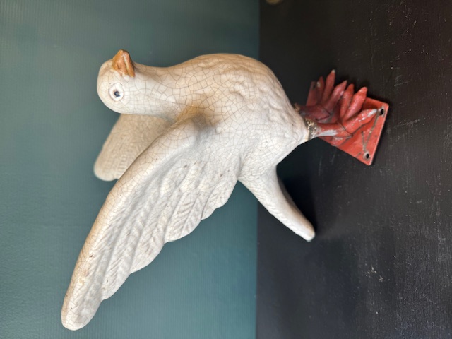 Pigeon ornement de toiture en céramique de Bavent