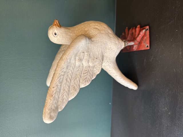 Pigeon ornement de toiture en céramique de Bavent