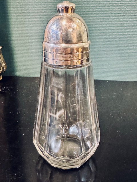 Saupoudreuse à sucre Christofle