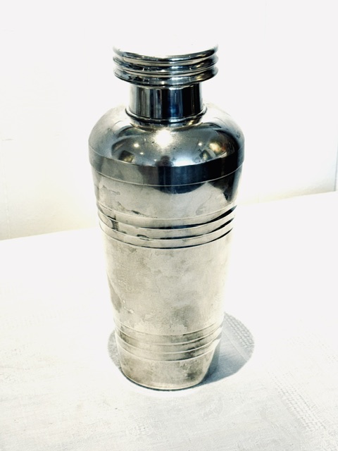 Shaker à cocktail art deco métal argenté