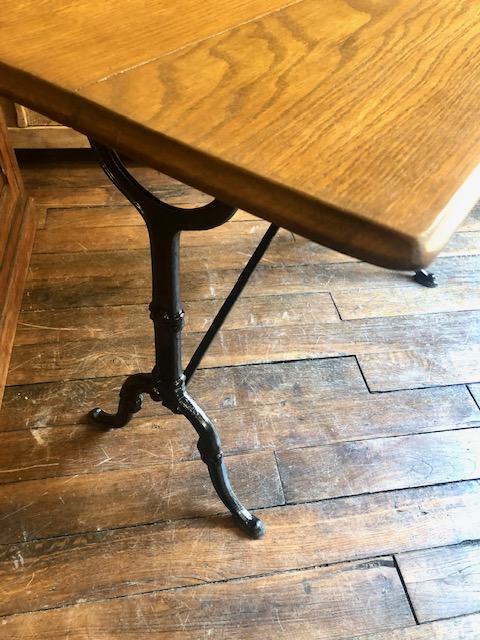 Table de bistrot ancienne