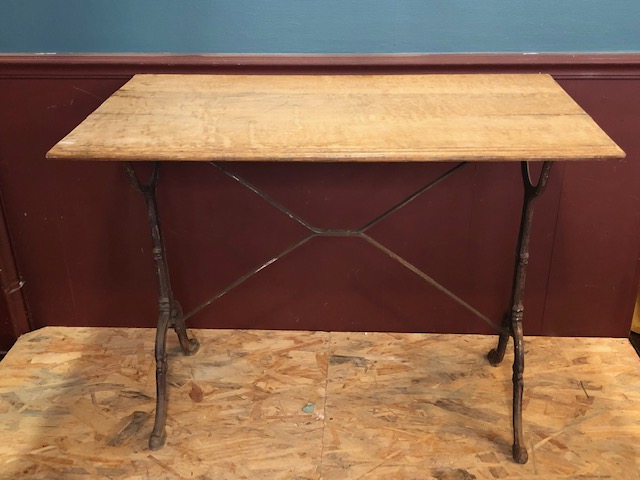 Table de bistrot ancienne