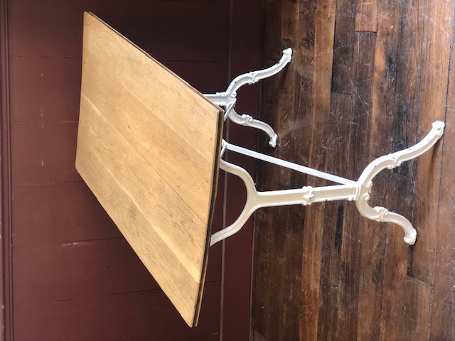 Table de bistrot ancienne 