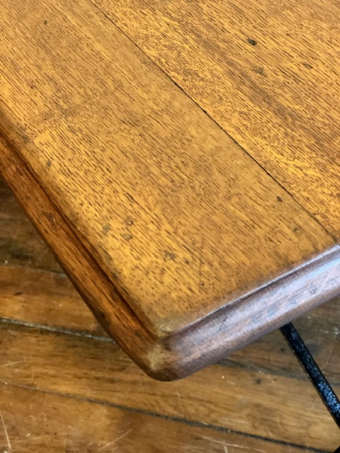Table de bistrot longue en chêne