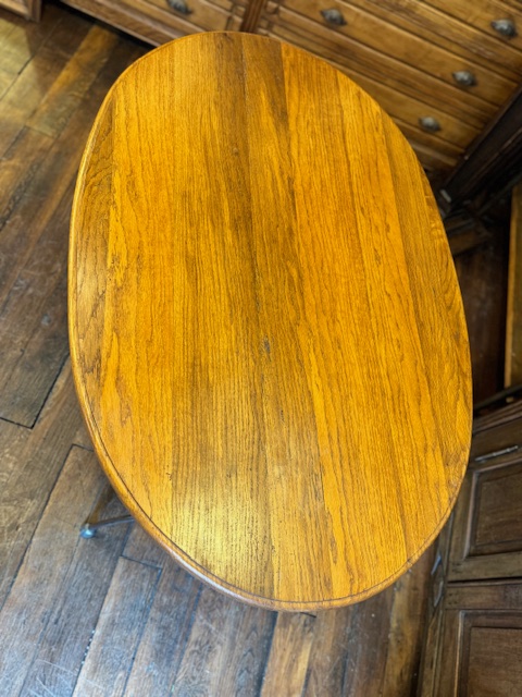 Table de bistrot ovale 19ème