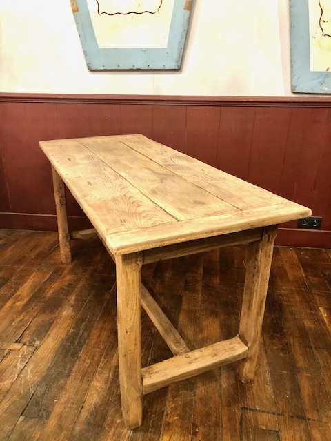 Table de ferme ancienne en chêne