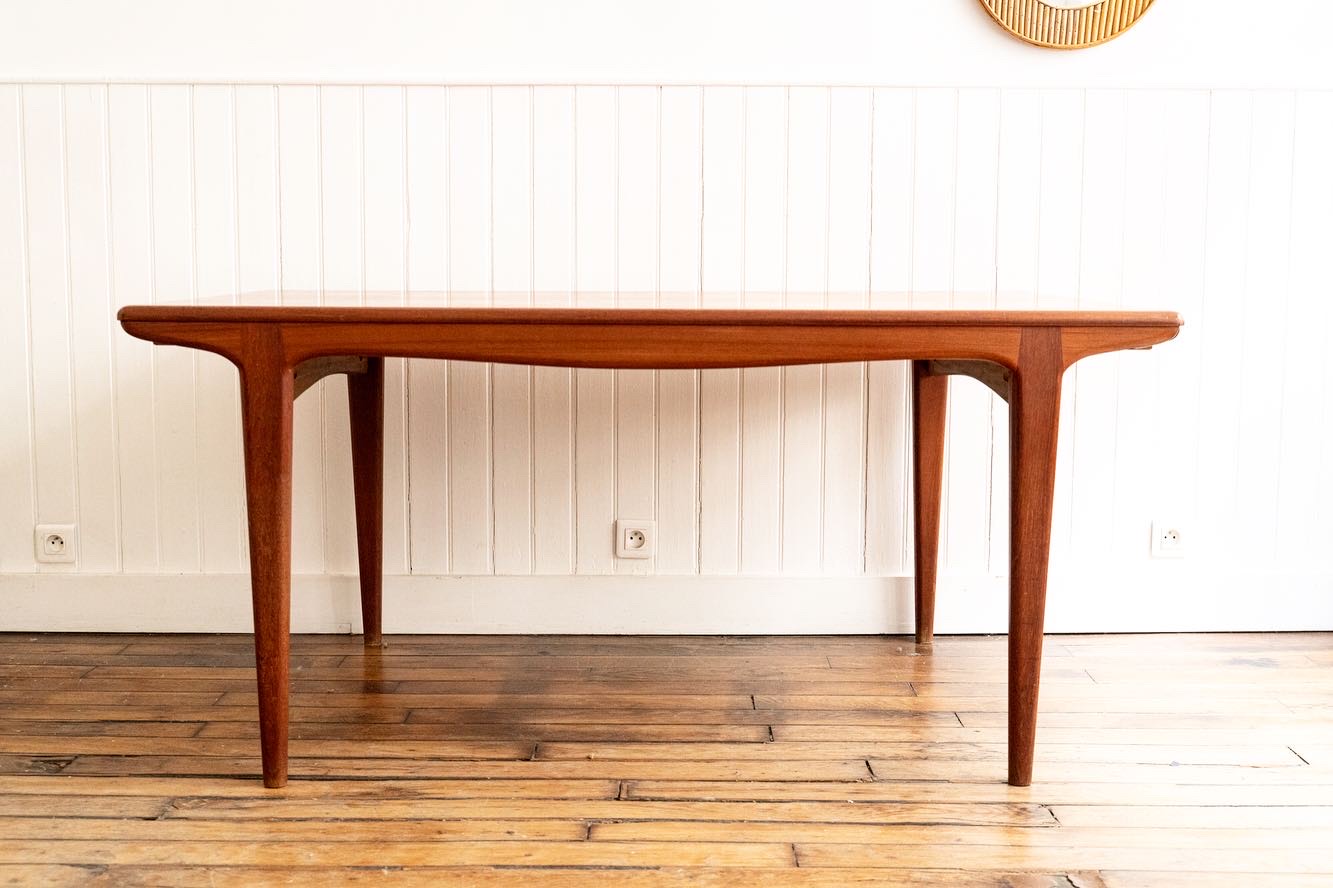 Table scandinave en teck avec rallonges