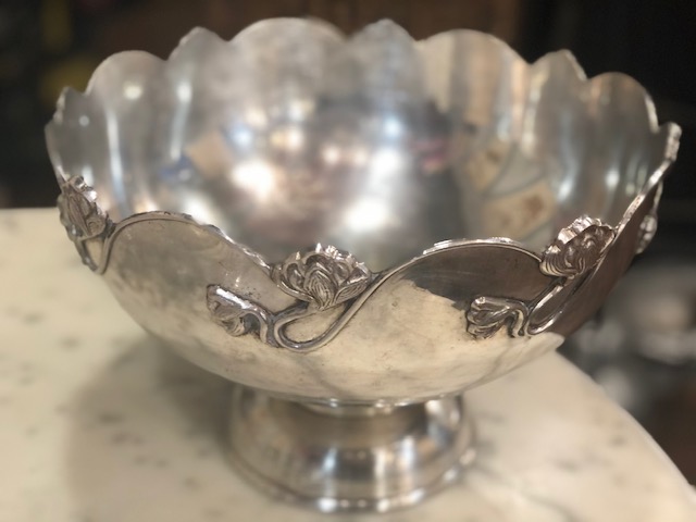 Vasque à champagne en métal argente style art nouveau